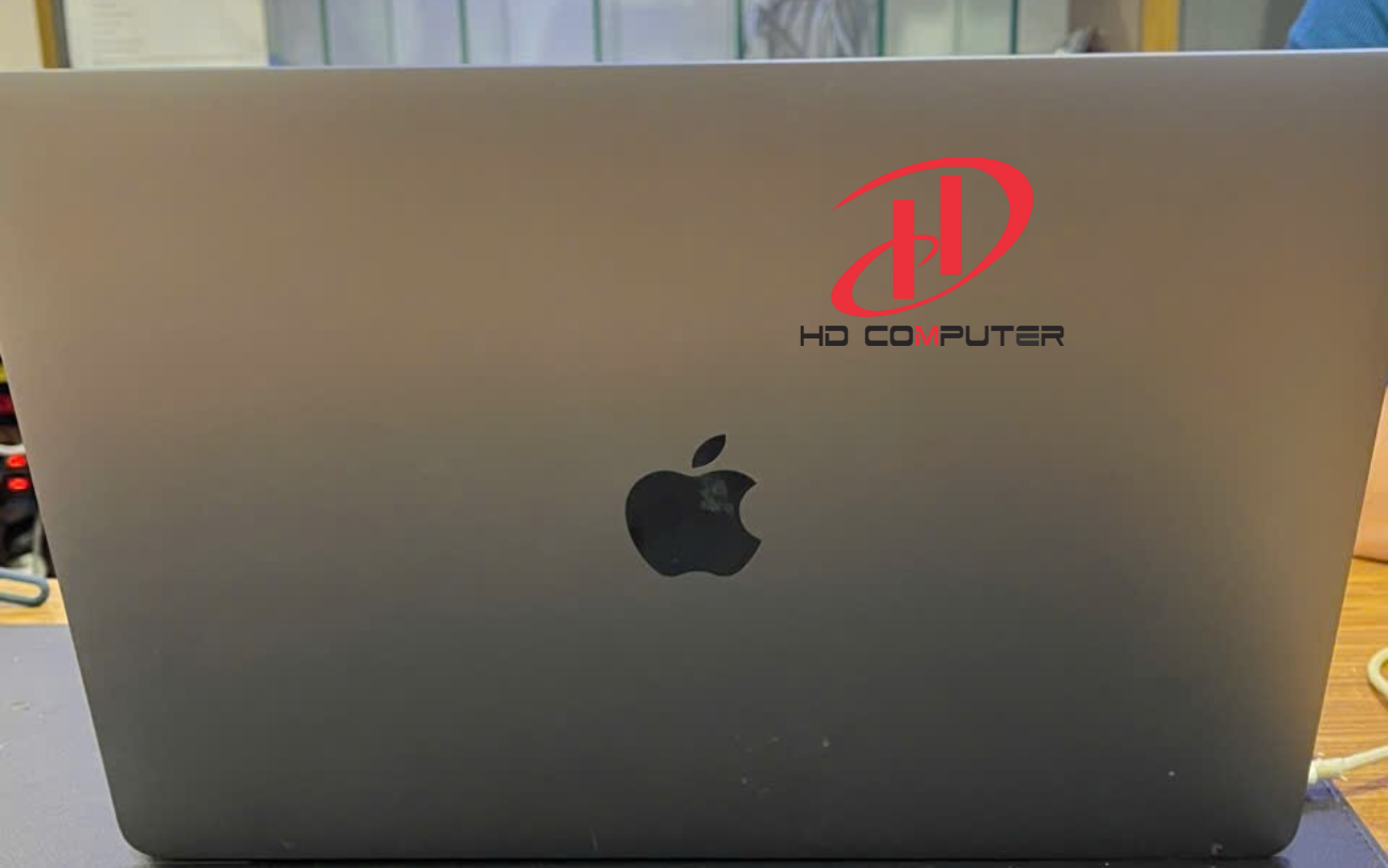 màn hình macbook bị chớp tắt