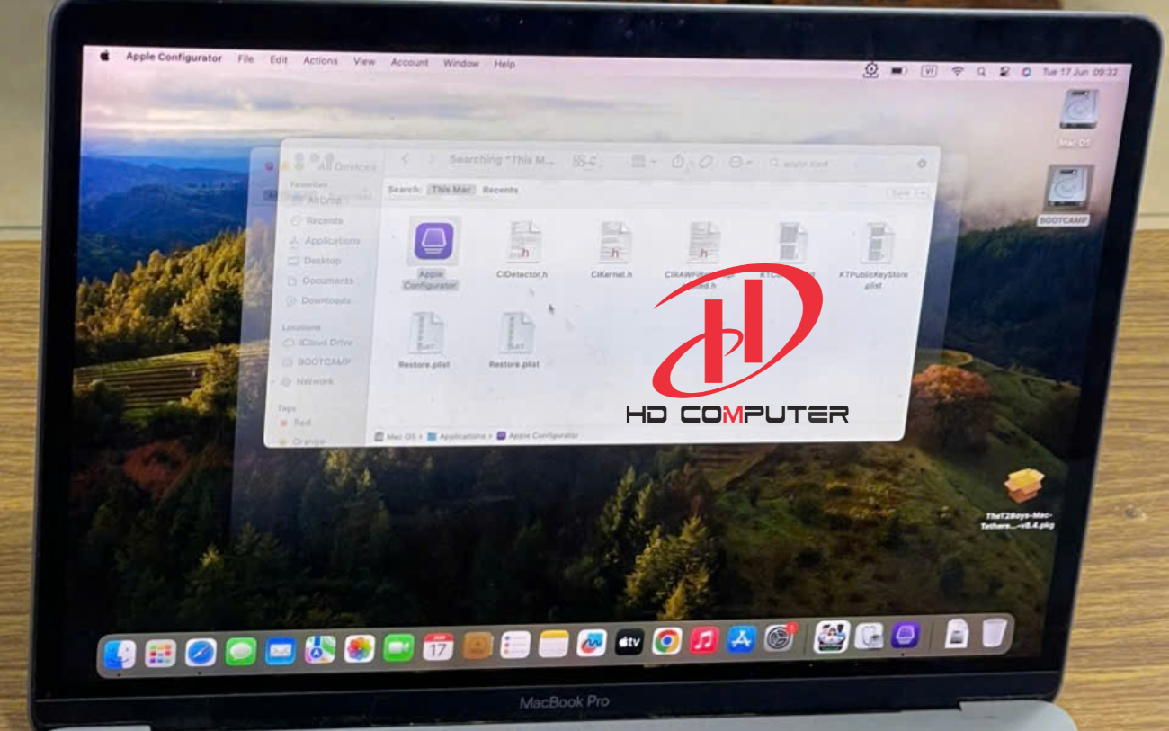màn hình macbook bị chớp tắt
