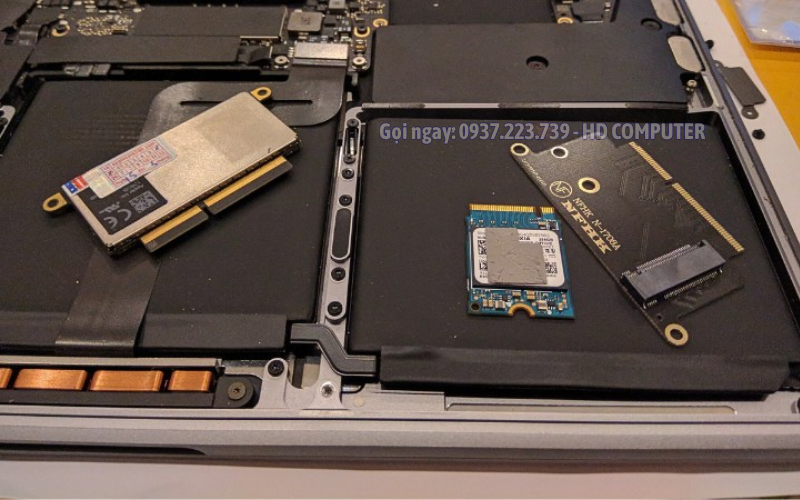 MACBOOK CÓ THAY Ổ CỨNG ĐƯỢC KHÔNG