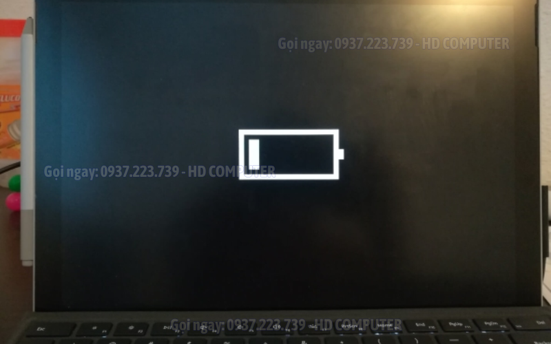 SURFACE NÓNG BẤT THƯỜNG KHI MỞ ZOOM