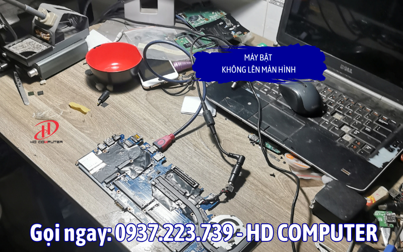 Máy bật không lên màn hình 