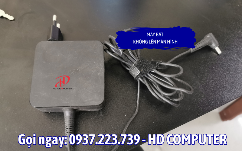 Máy bật không lên màn hình 