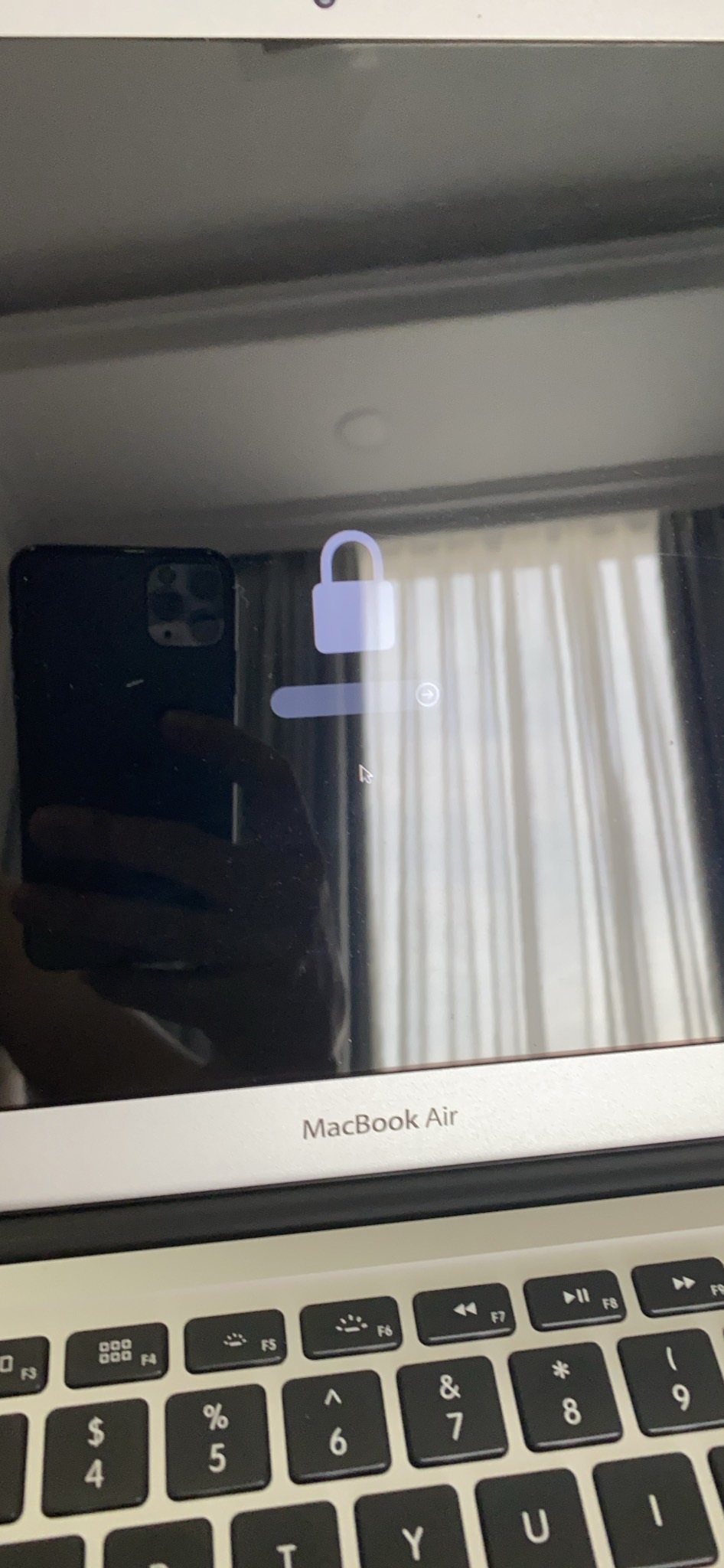 Dịch vụ mở khóa iCloud macbook tại Tân Bình