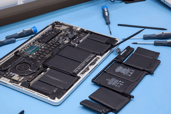 Khi nào nên thay pin cho chiếc Macbook của bạn?