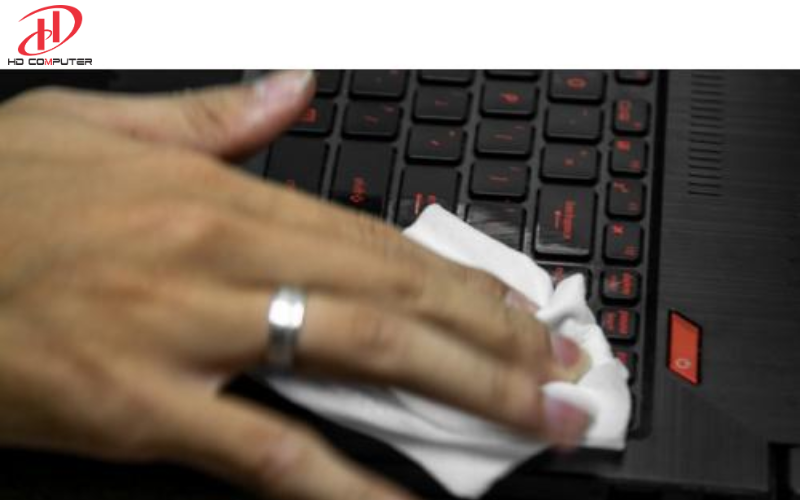 Hướng dẫn vệ sinh laptop gaming đúng chuẩn kỹ thuật
